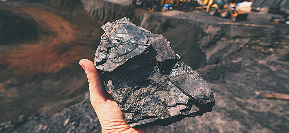 //resolveryconsulting.com/wp-content/uploads/2017/09/naturalresources_mining.jpg